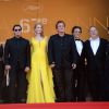 Quentin Tarantino, Uma Thurman, John Travolta, Kelly Preston e Lawrence Bender prestigiam a première do filme 'Clouds of Sils Maria' durante o Festival de Cannes 2014