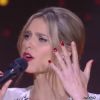 Fernanda Lima perdeu a unha postiça do dedo indicador durante o programa do 'SuperStar' ao vivo, em 25 de maio de 2014