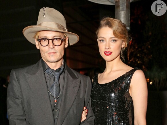 Johnny Depp casou-se com Amber Heard em uma cerimônia secreta, no dia 27 de abril de 2014