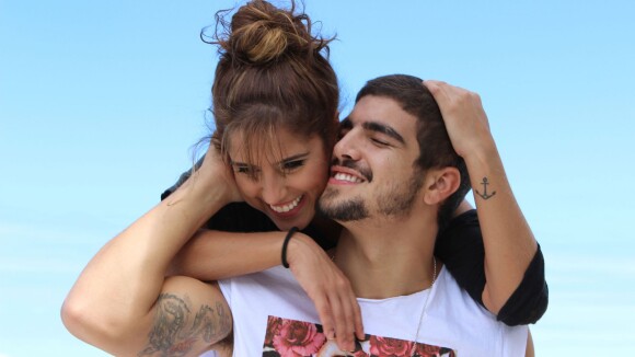 Caio Castro e Camilla Camargo protagonizam cenas românticas no filme 'Travessia'