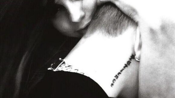 Justin Bieber publica foto abraçado com Selena Gomez: 'Amor incondicional'