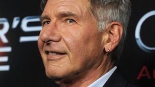Harrison Ford sofre acidente e se machuca durante as filmagens de 'Star Wars'