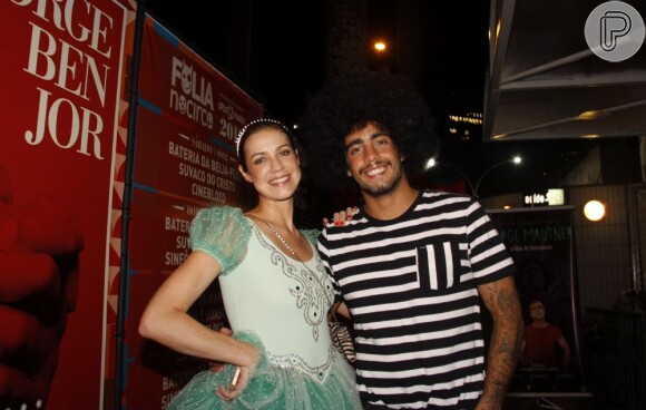Luana Piovani e Pedro Scooby têm curtido bastante as festas do Rio de Janeiro