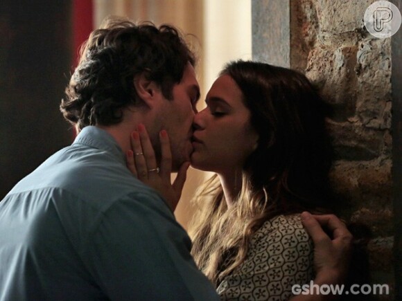 'Mais bonita. E vai ficar pronta até o nosso casamento. Quero que você entre na igreja com ela tocando', diz Laerte (Gabriel Braga Nunes)