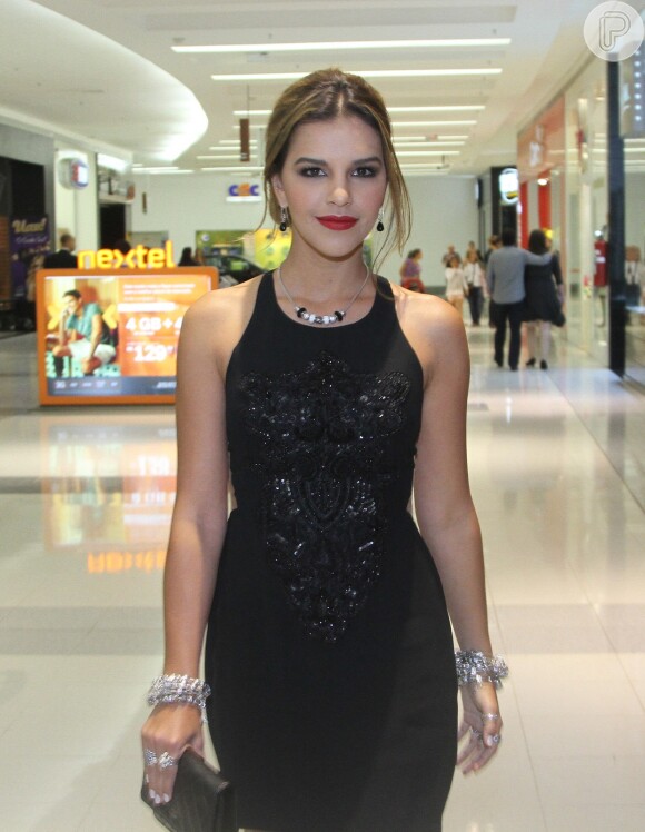 Mariana Rios foi à inauguração da loja Pandora, no Shopping Tamboré, em São Paulo, em 26 de junho de 2014