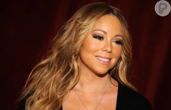 Mariah Carey tem a silhueta modificada em photoshop