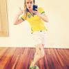 Angélica torce pelo Brasil em dia de jogo contra o Chile pela Copa do Mundo