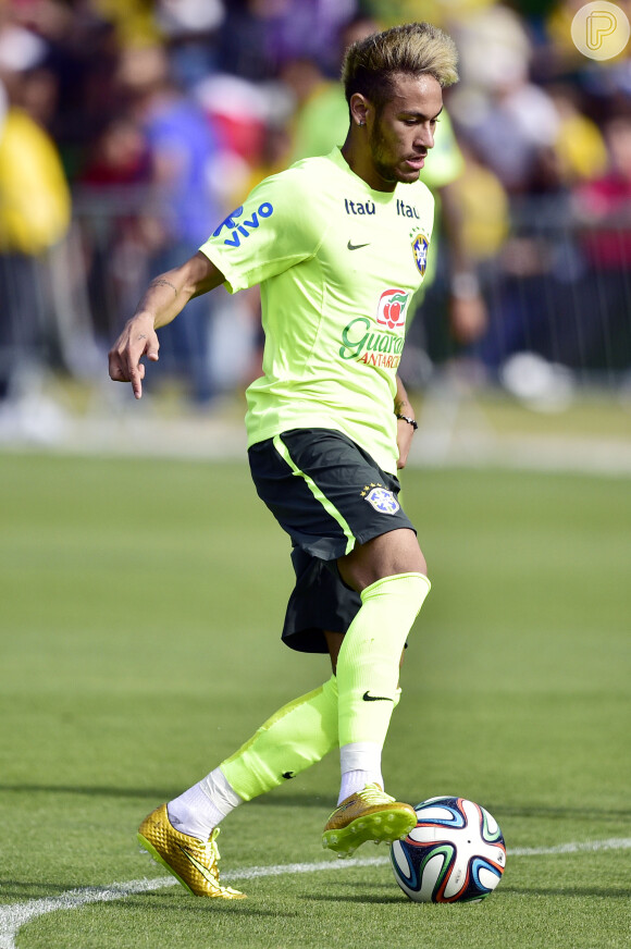 Neymar se apresentou à Seleção Brasileira na segunda-feira (30), na Granja Comary, em Teresópolis, na Região Serrana do Rio
