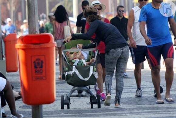 Filha de Guilhermina Guinle com o advogado Leonardo Antonelli, irmão de Giovanna Antonelli, Minna está com 9 meses