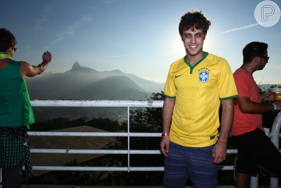 Ronny Kriwat torce pelo Brasil na Arena Brahma, na Urca, Zona Sul do Rio