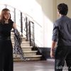 Laerte (Gabriel Braga Nunes) acusa Helena (Julia Lemmertz) de tentativa de assassinato, na novela 'Em Família'