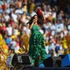 Ivete Sangalo usou vestido da estilista Martha Medeiros em festa de encerramento da Copa do Mundo, neste domingo, 13 de julho de 2014