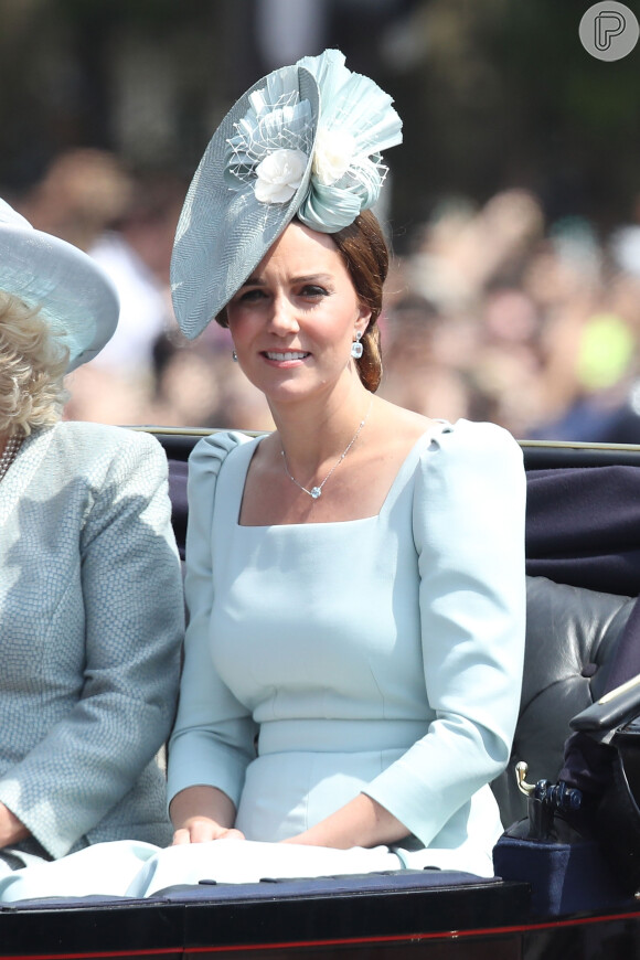 Kate Middleton prestigiou a tradicional parada militar 'Trooping The Colour', realizada em Londres, na Inglaterra, na manhã deste sábado, 9 de junho de 2018