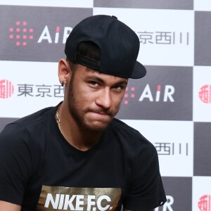 Neymar afirmou que guarda até hoje um trauma daquela época: 'Água fria hoje em dia não dá pra mim. Volta tudinho'