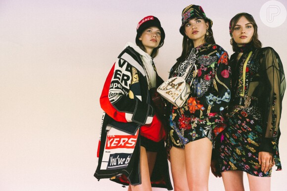 Versace apresenta nova coleção durante a Semana de Moda Masculina em Milão no sábado (16)