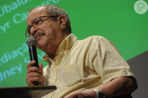 Escritor João Ubaldo Ribeiro morre, aos 73 anos, no Rio de Janeiro, em 18 de julho de 2014