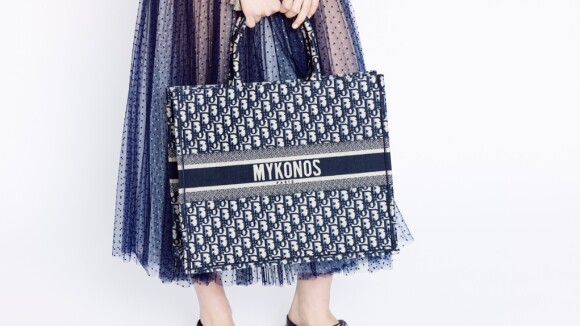 Maison Dior lança peças exclusivas em loja pop-up na ilha grega de Mykonos