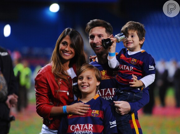 Mulher de Lionel Messi, Antonella Roccuzzo mostrou seu apoio ao marido e a Argentina no seu perfil no Instagram nesta quinta-feira, 21 de junho de 2018