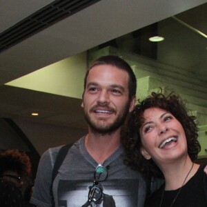 Fabiula Nascimento não se incomoda com a nudez em cena: 'Eu jamais posso, por algum desejo ou bobagem minha, podar Emilio de fazer qualquer coisa que ele queira artisticamente'