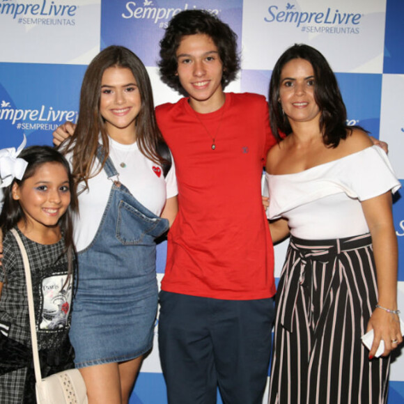 Maisa Silva namora o estudante Nicholas Arashiro há sete meses