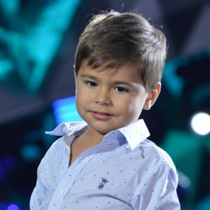 Henry, de 3 anos, é filho da sertaneja Simone com o empresário Kaká Diniz
