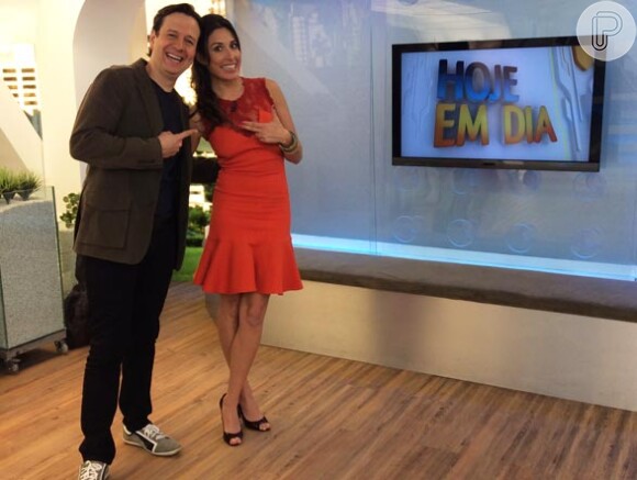 Giselle Itiê apresenta programa 'Hoje em Dia' ao lado de Celso Zucatelli
