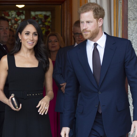 Meghan Markle e Príncipe Harry escolheram salmão defumado como entrada no restaurante