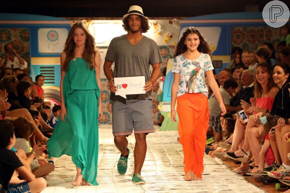 Diogo Novaes foi um dos convidados da Spezzato Teen, de Andréa Kurbhi e Roberta Nahas, no Fashion Weekend Kids, na Ilha de Comandatuba
