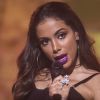 Anitta retrucou internauta após acusação de que ia abandonar o Brasil