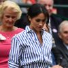 Guarda-roupa milionário: Meghan Markle usa calça e camisa Ralph Lauren para jogo de tênis em Wimbledon