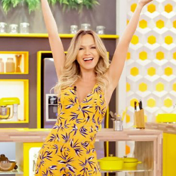 'Vamos casar de maneira bem tradicional, mas tudo vai ser muito discreto. Só para nossa família e alguns amigos mais próximos que estiveram com a gente em todos os momentos', disse Eliana