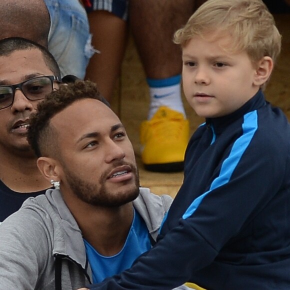 Neymar passou o sábado, 21 de julho de 2018, com o filho, Davi Lucca, no Instituto Neymar Jr.