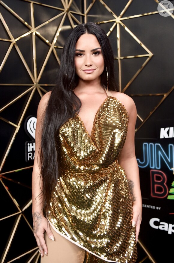 Demi Lovato tem um histórico de luta contra às drogas e transtornos alimentares