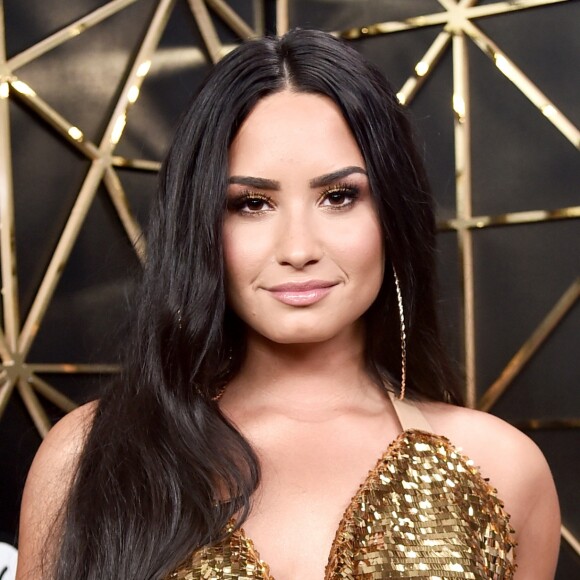 Demi Lovato tem um histórico de luta contra às drogas e transtornos alimentares