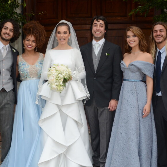 Jennifer Nascimento e Isabella Santoni, colegas de cena de Bruna Hamú na novela 'Malhação', foram madrinhas de seu casamento com Diego Moregola
