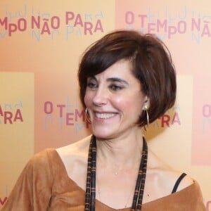 Christiane Torloni com look de camurça na festa de lançamento da novela 'O Tempo Não Para', realizada no Rio de Janeiro, na noite desta terça-feira, 31 de julho de 2018