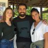 Bruna Marquezine começava os preparativos de 'Deus Salve o Rei' com Marina Ruy Barbosa e Ricardo Pereira em setembro de 2017
