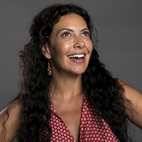 'Eu me sinto com 30, mas tem dias em que acordo com 12. Ou 83!', brincou Fabiula Nascimento