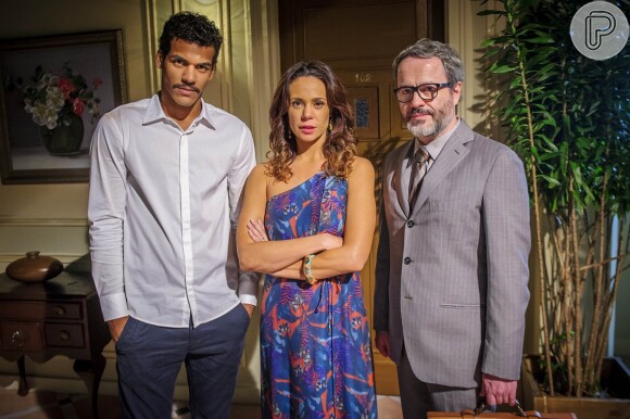Vanessa Gerbelli contracenou com os atores Marcello Melo Jr. e Leonardo Medeiros na novela 'Em Família'