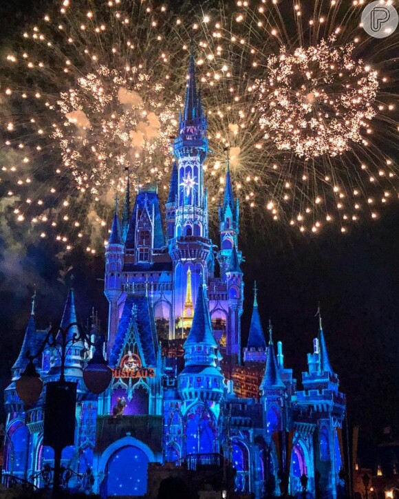 Grazi Massafera tem compartilhado momentos da viagem à Disney no Instagram