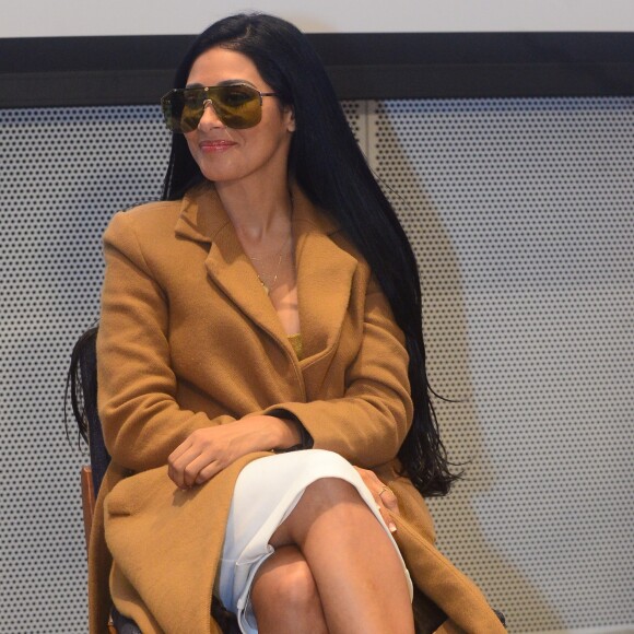 Simaria vai voltar aos palcos no dia 9 de agosto e cantar novamente com a irmã, Simone