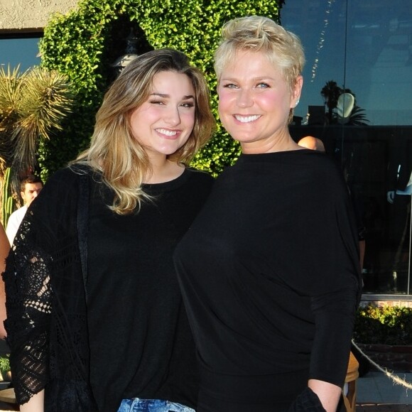 Xuxa Meneghel comentou o jeito reservado da filha, Sasha, em entrevista na TV