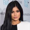 Kylie Jenner recentemente retirou o preenchimento labial
