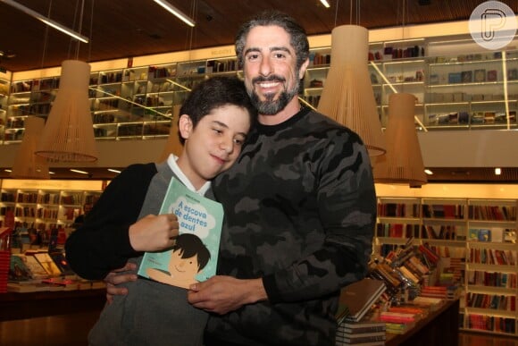 Filho de Marcos Mion, Romeo tem autismo, que é um transtorno do desenvolvimento infantil, o TEA (Transtorno do Espectro Autista)