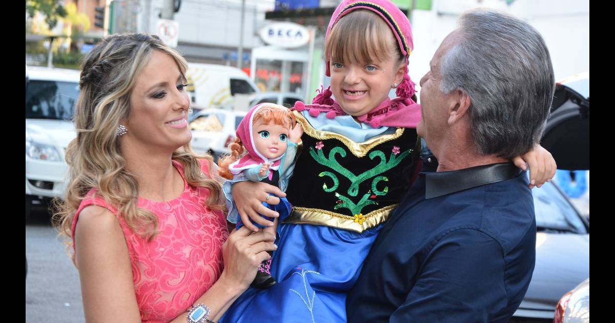 Fantasiada Rafaella Justus Comemora Aniversario De 5 Anos Com Festa Em Sp Purepeople