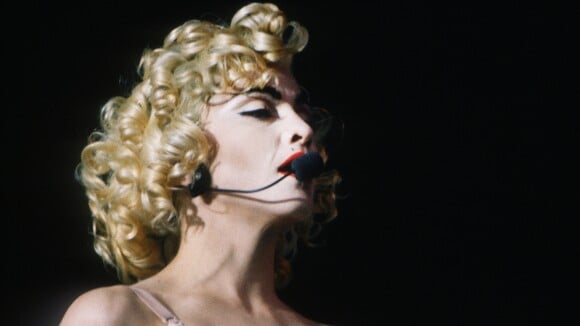 Madonna faz 60 anos e continua rainha do pop: veja looks mais icônicos