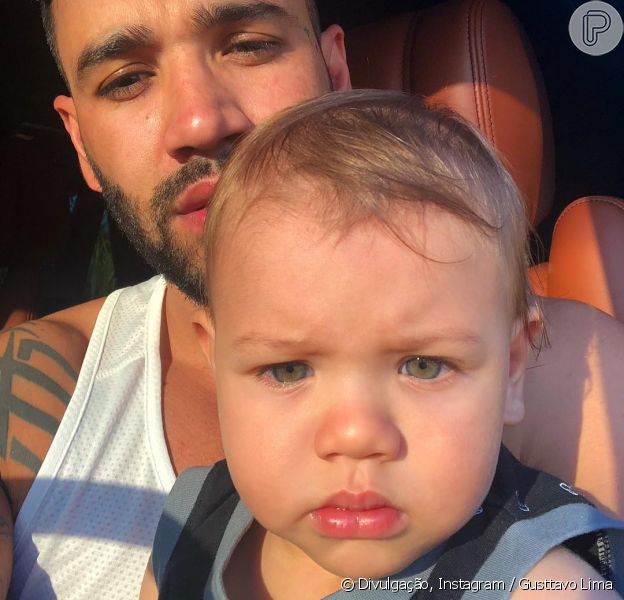 Gusttavo Lima E Filho Gabriel Chamam Atenção Por Semelhança Em Foto Puxou O Pai Purepeople 