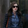 Anne Hathaway retorna na sequência de 'Alice no País das Maravilhas 2'