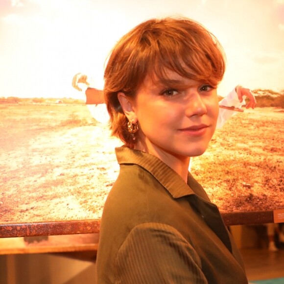Alice Wegmann e o empresário Wolf Menke foram juntos ao festival Meca, em Inhotim, em julho e foram flagrados em um encontro romântico neste final de semana, em São Paulo