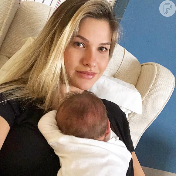 Andressa Suita deu à luz seu segundo filho com Gusttavo Lima em julho de 2018